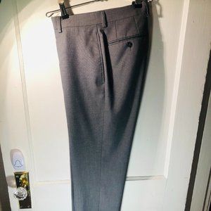 Calvin Klein Men's Slim Fit Pleated Dress Pants / Slacks (Gray) - Size 31x30